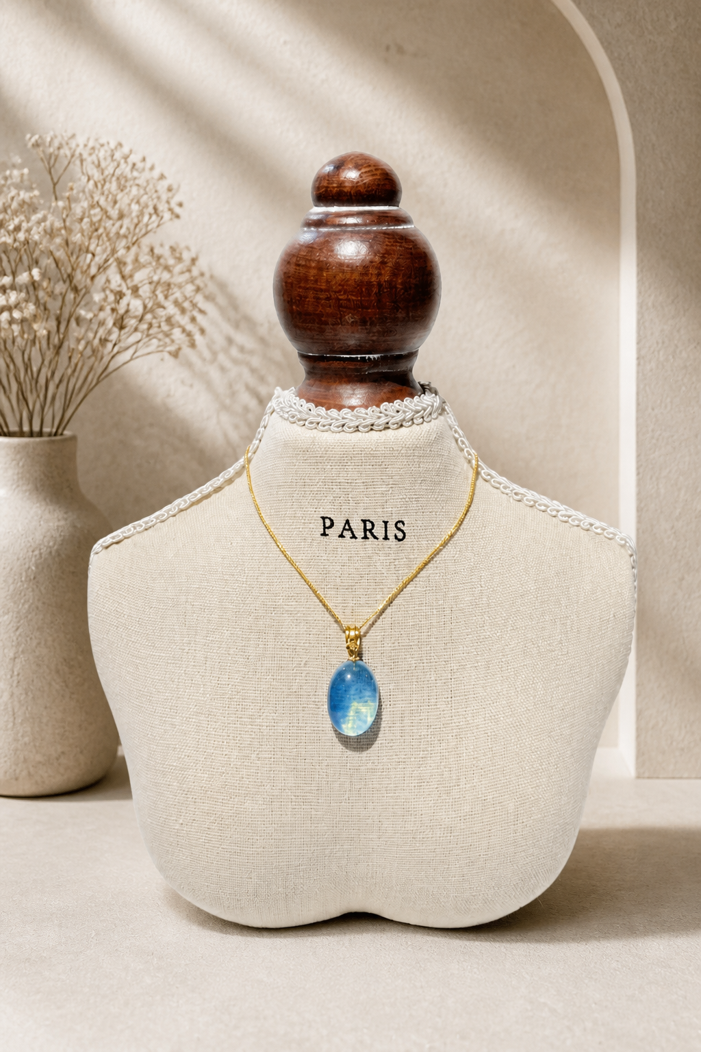 Aquamarine Necklace for Serenity: Your Everyday Accessory for Calm and Clarity