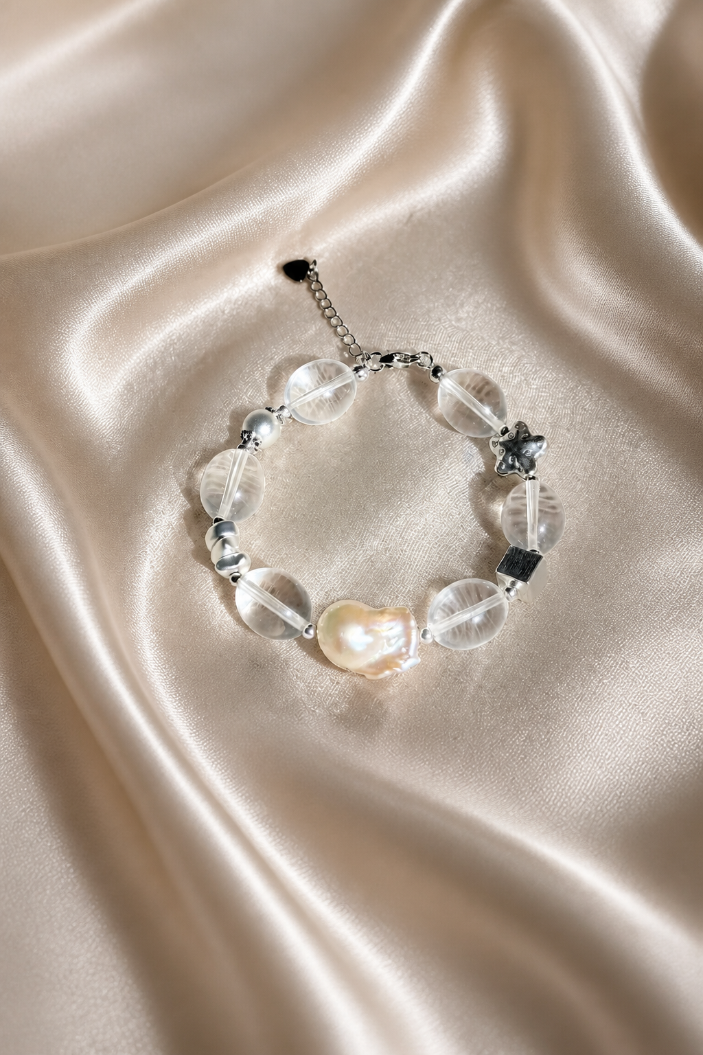 Luminous Pearl & Clear Quartz Bracelet